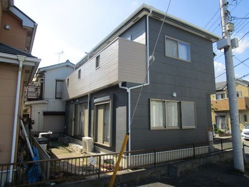 八潮市T様邸塗装工事完成です